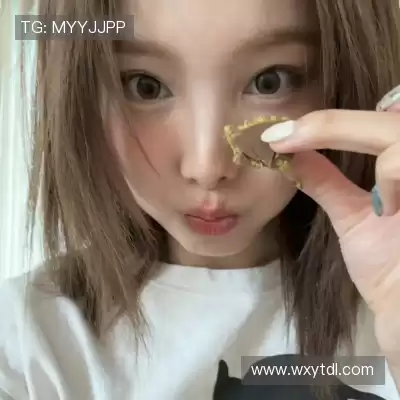姬铃含
